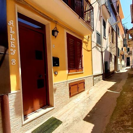 Alley 8 ชิลลา ภายนอก รูปภาพ